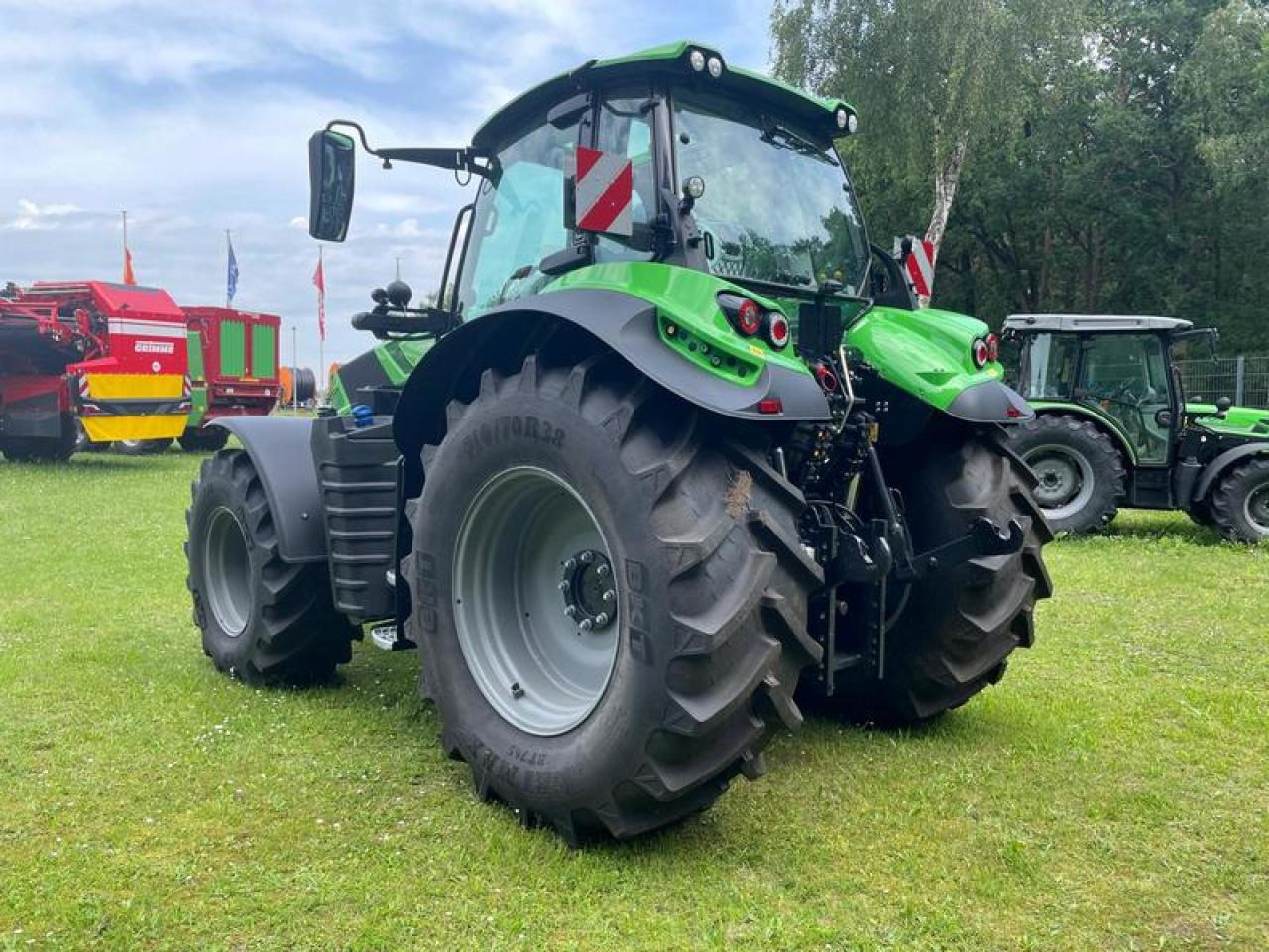 Deutz-Fahr 6210 PSHIFT AKTION - Traktor: bilde 3 Deutz-Fahr 6210 PSHIFT AKTION - Traktor: bilde 3