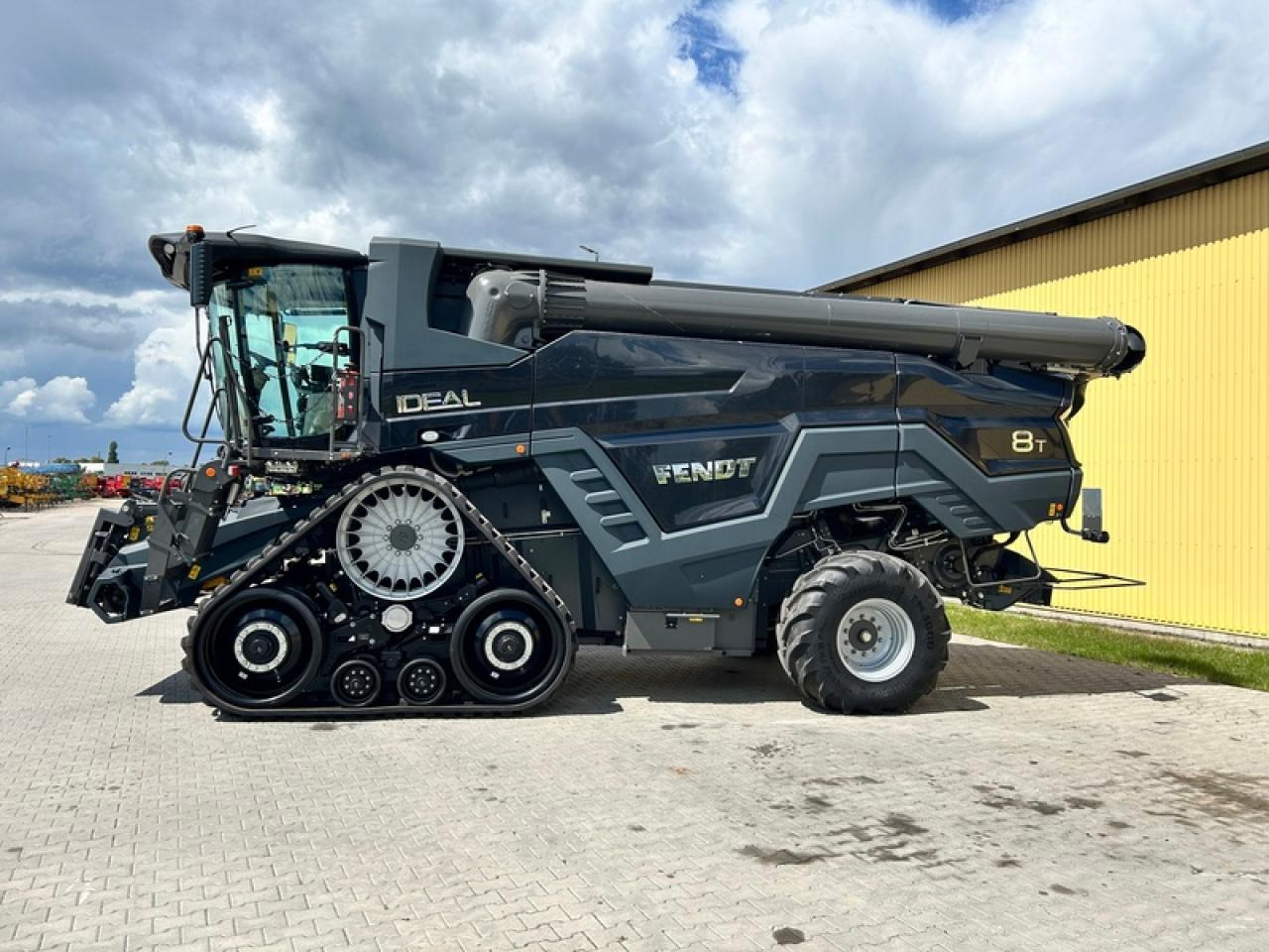 Fendt AKTIONIDEAL 8T - Skurtresker: bilde 2 Fendt AKTIONIDEAL 8T - Skurtresker: bilde 2