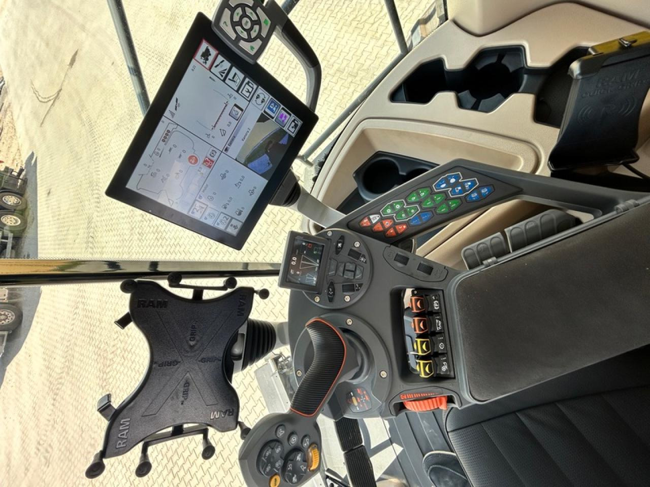 Fendt AKTIONIDEAL 8T - Skurtresker: bilde 5 Fendt AKTIONIDEAL 8T - Skurtresker: bilde 5