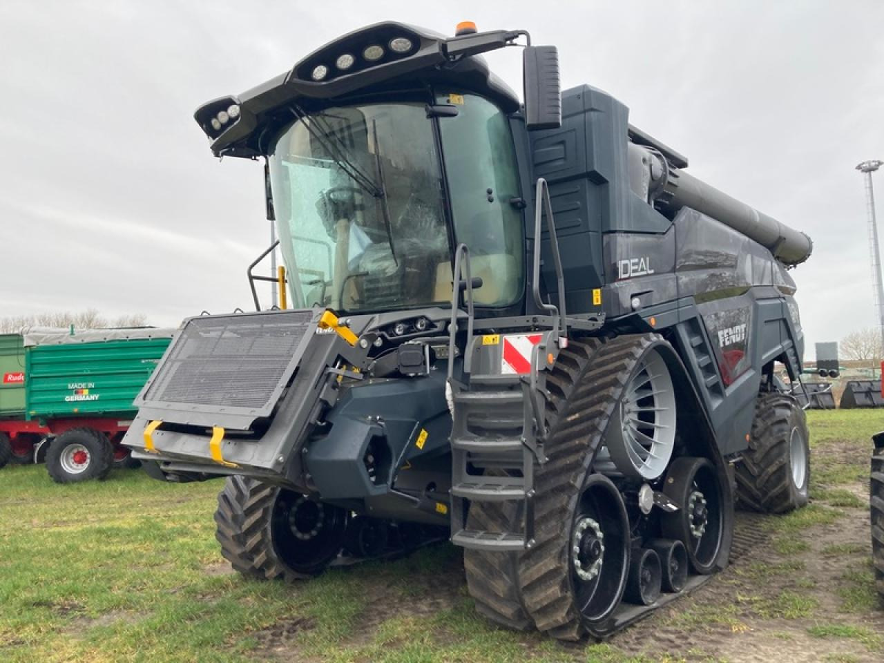 Fendt IDEAL 9 - Skurtresker: bilde 2 Fendt IDEAL 9 - Skurtresker: bilde 2