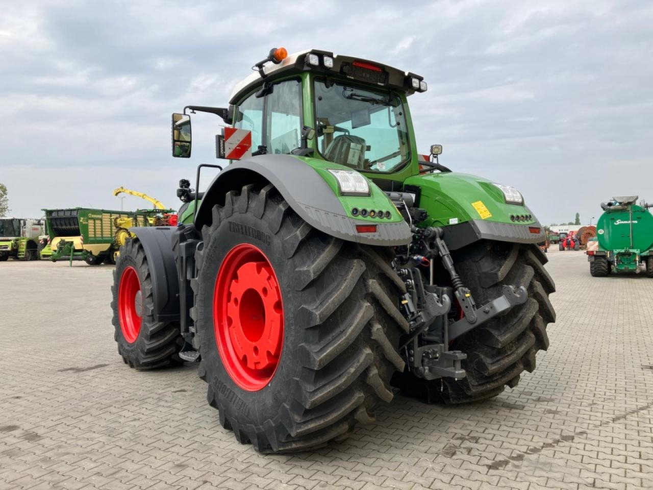 Fendt VARIO 1050 - Traktor: bilde 3 Fendt VARIO 1050 - Traktor: bilde 3