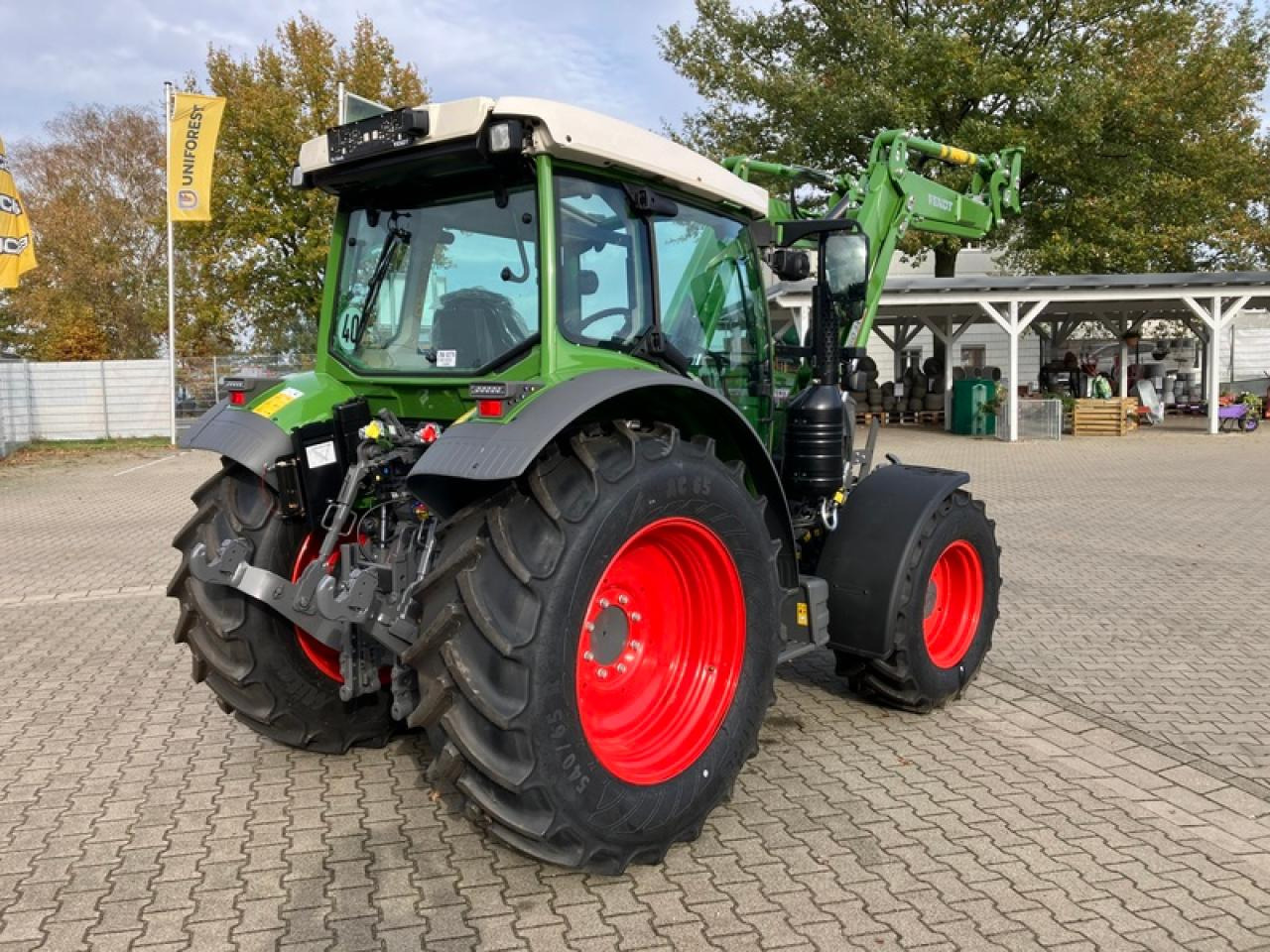Fendt VARIO 211 - Traktor: bilde 4 Fendt VARIO 211 - Traktor: bilde 4