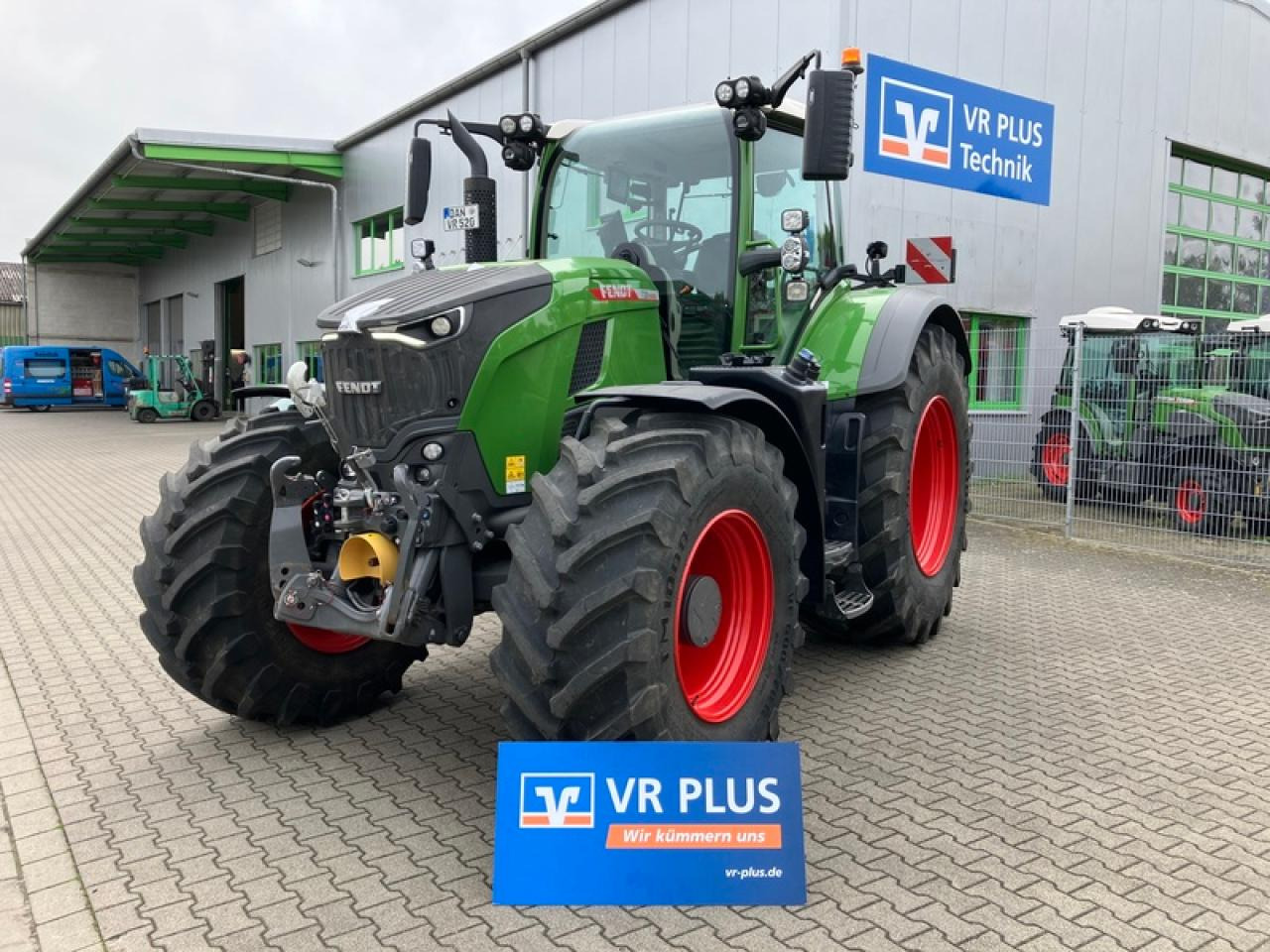 Fendt VARIO 720 - Traktor: bilde 1 Fendt VARIO 720 - Traktor: bilde 1
