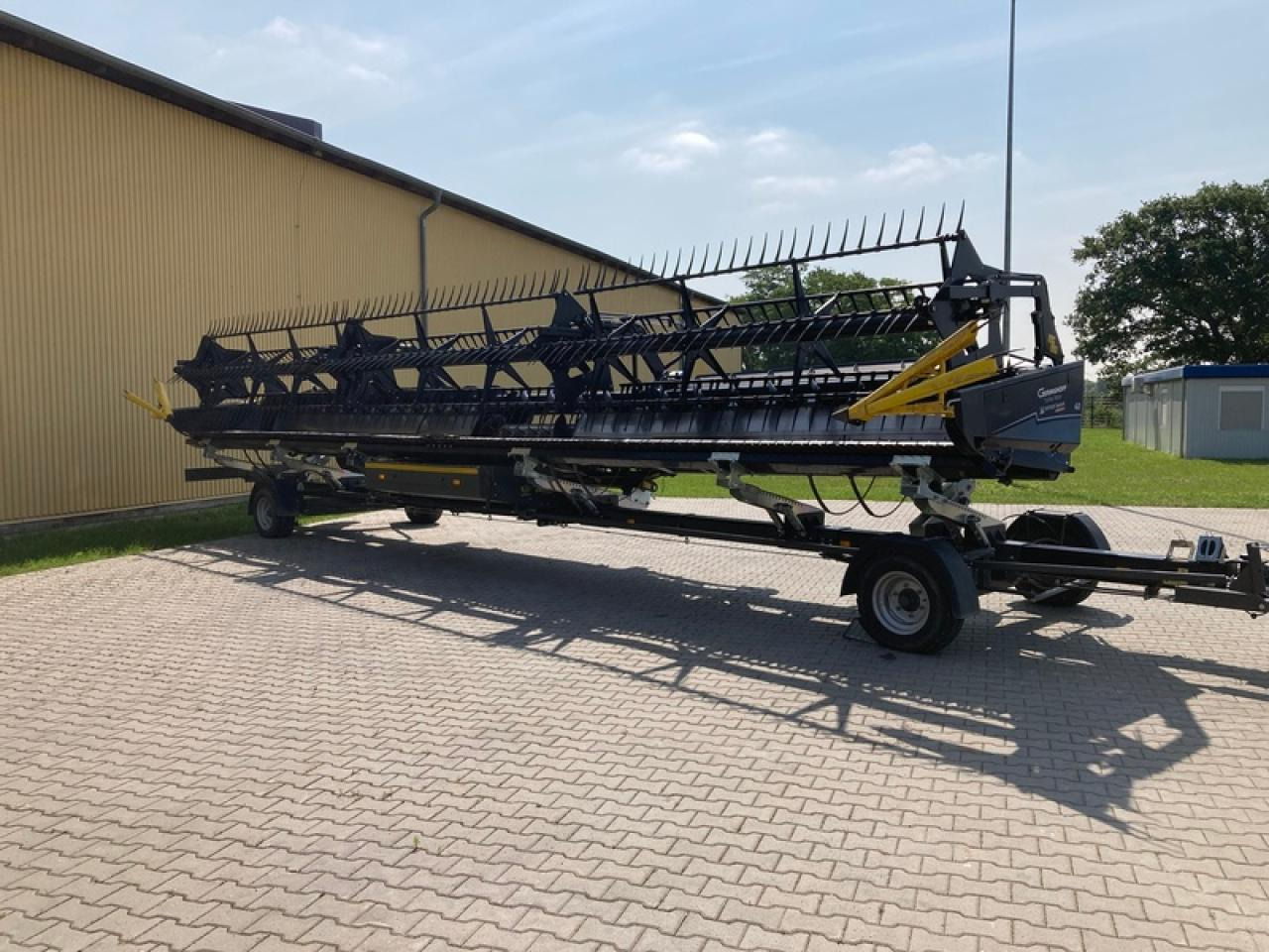 Geringhoff TRUFLEX RAZOR 40FT ZU FENDT IDEAL9 - Skjærebord: bilde 4 Geringhoff TRUFLEX RAZOR 40FT ZU FENDT IDEAL9 - Skjærebord: bilde 4