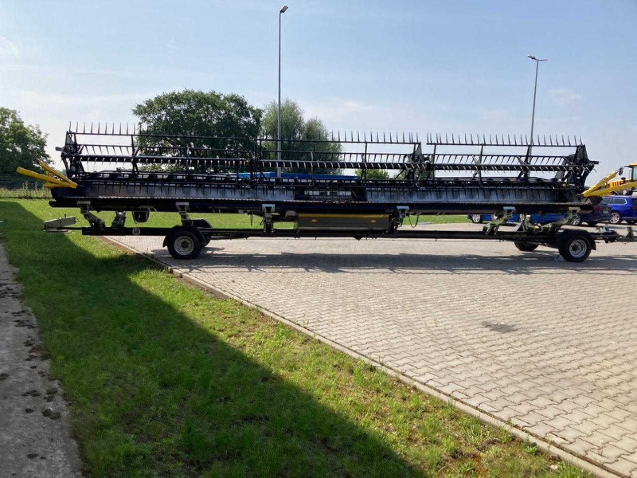 Geringhoff TRUFLEX RAZOR 40FT ZU FENDT IDEAL9 - Skjærebord: bilde 3 Geringhoff TRUFLEX RAZOR 40FT ZU FENDT IDEAL9 - Skjærebord: bilde 3