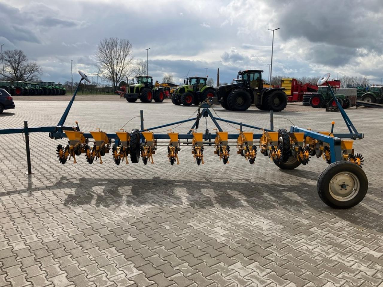 Kleine RÜBENDRILLMASCHINE KLEINE UNICORN - Ettkorn såmaskin: bilde 3 Kleine RÜBENDRILLMASCHINE KLEINE UNICORN - Ettkorn såmaskin: bilde 3