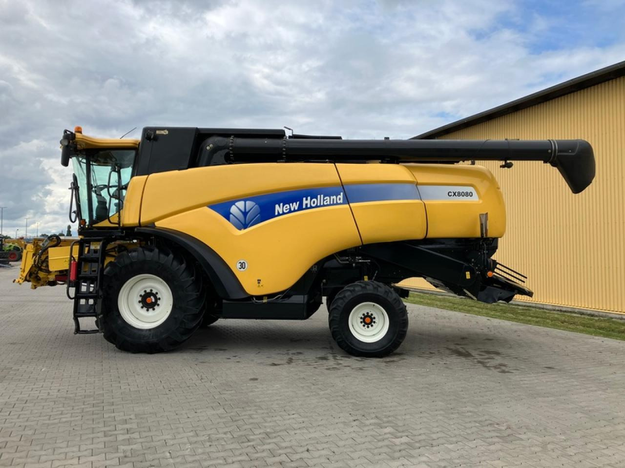 New Holland CX 8080 - Skurtresker: bilde 2 New Holland CX 8080 - Skurtresker: bilde 2