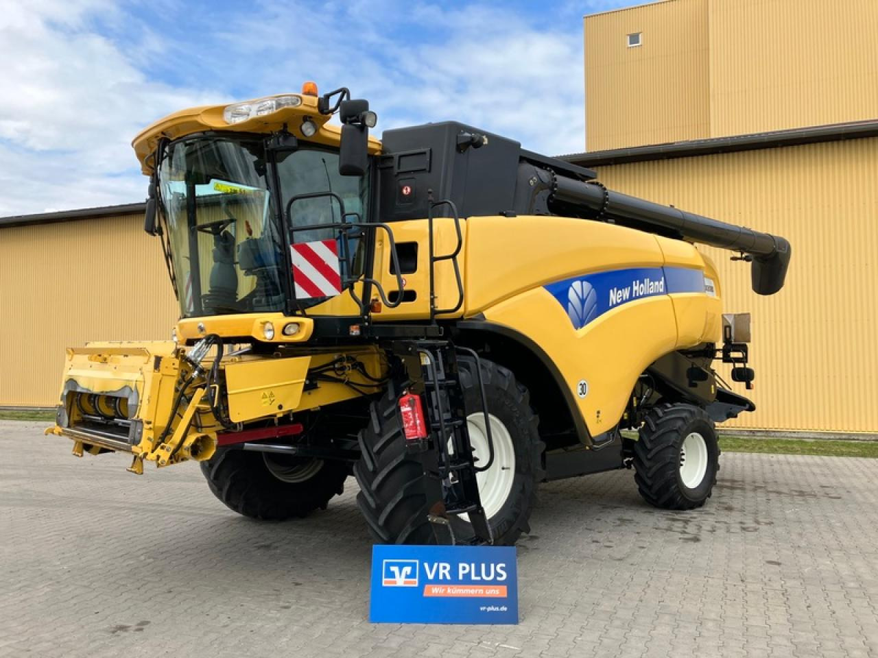 New Holland CX 8080 - Skurtresker: bilde 1 New Holland CX 8080 - Skurtresker: bilde 1