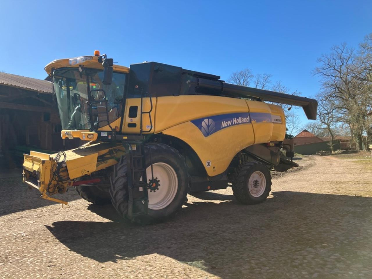New Holland CX 8090 ALLRAD - Skurtresker: bilde 3 New Holland CX 8090 ALLRAD - Skurtresker: bilde 3