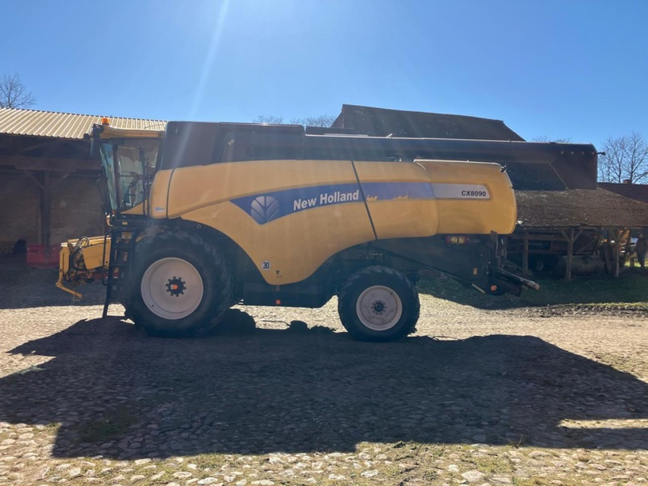 New Holland CX 8090 ALLRAD - Skurtresker: bilde 2 New Holland CX 8090 ALLRAD - Skurtresker: bilde 2