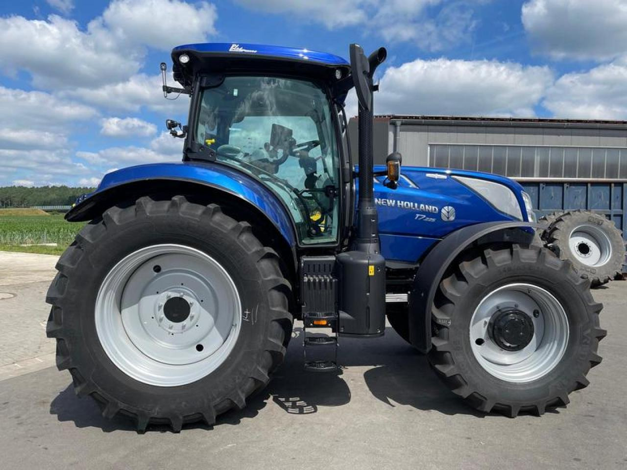 New Holland T 7.225 - Traktor: bilde 4 New Holland T 7.225 - Traktor: bilde 4