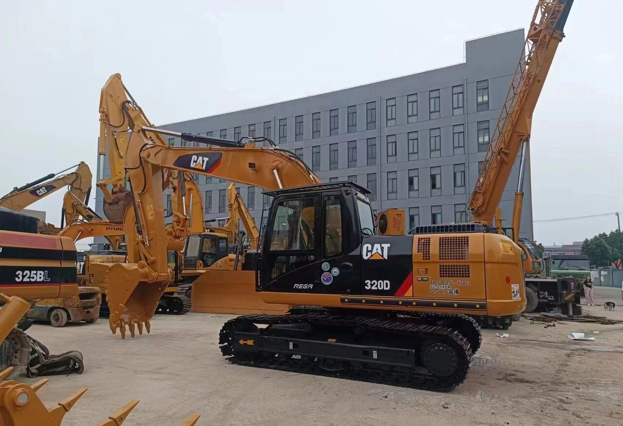 Caterpillar 320D - Hjulgraver: bilde 1 Caterpillar 320D - Hjulgraver: bilde 1
