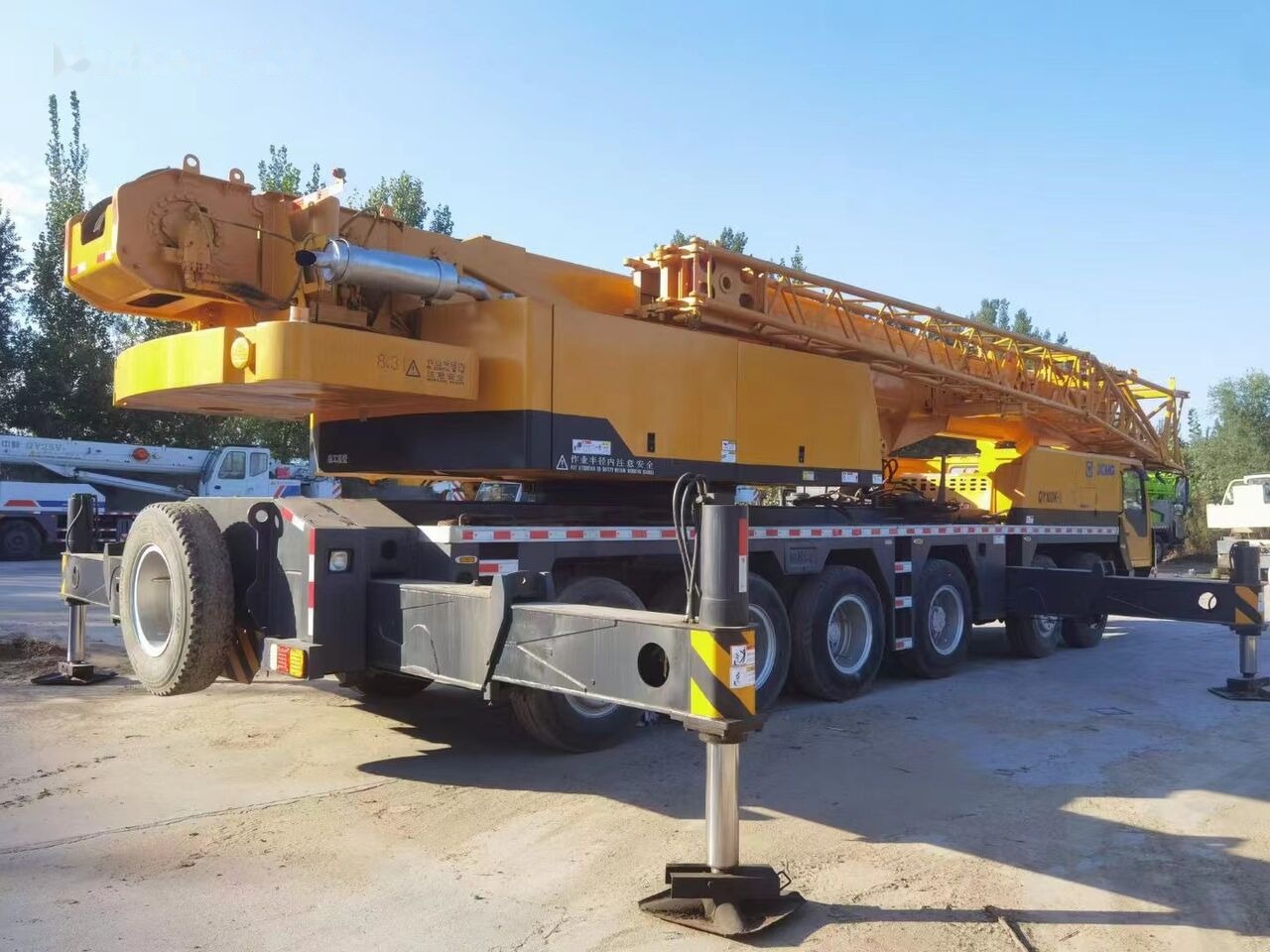 XCMG qy100k - Mobilkran: bilde 4 XCMG qy100k - Mobilkran: bilde 4