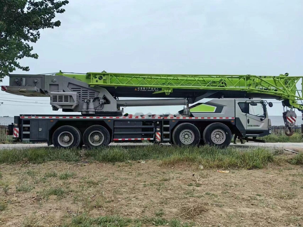 Zoomlion ZTC800 80ton 80t truck crane - Mobilkran: bilde 2 Zoomlion ZTC800 80ton 80t truck crane - Mobilkran: bilde 2