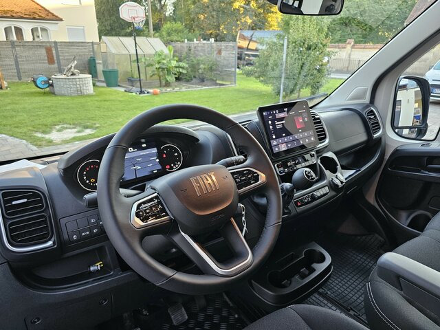 FIAT Ducato 140 DOKA Pritsche 2,9 Navi 10' v.Cockpit - Varebil med plan, Varebil med dobbelt førerhus: bilde 2 FIAT Ducato 140 DOKA Pritsche 2,9 Navi 10' v.Cockpit - Varebil med plan, Varebil med dobbelt førerhus: bilde 2
