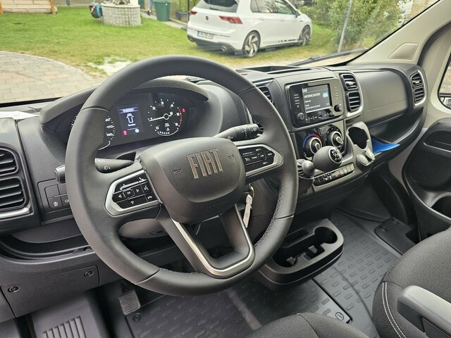 FIAT Ducato 35 140 Serie10-9.2 L2H1 Premium Kabine - Kassebil: bilde 2 FIAT Ducato 35 140 Serie10-9.2 L2H1 Premium Kabine - Kassebil: bilde 2