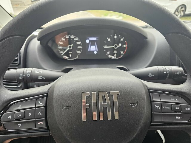 FIAT Ducato 35 140 Serie10-9.2 Modell 25 L2H1 sofort... - Kassebil: bilde 4 FIAT Ducato 35 140 Serie10-9.2 Modell 25 L2H1 sofort... - Kassebil: bilde 4