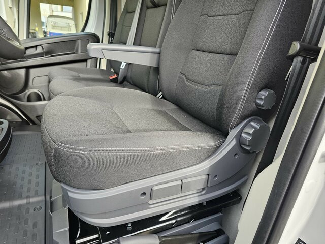 FIAT Ducato 35 L3H2 MAXI 13m³ 180 teilverglast... - Kassebil: bilde 2 FIAT Ducato 35 L3H2 MAXI 13m³ 180 teilverglast... - Kassebil: bilde 2