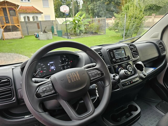 FIAT Ducato MAXI 140 Serie 9.2 2025 L5 Doppelkabine - Varebil med plan, Varebil med dobbelt førerhus: bilde 3 FIAT Ducato MAXI 140 Serie 9.2 2025 L5 Doppelkabine - Varebil med plan, Varebil med dobbelt førerhus: bilde 3