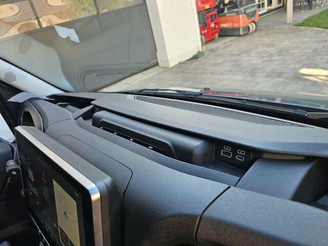 Kassebil IVECO Daily 35S18HA8V Hi-Matic 12m³ Modell 2025 MY24: bilde 18