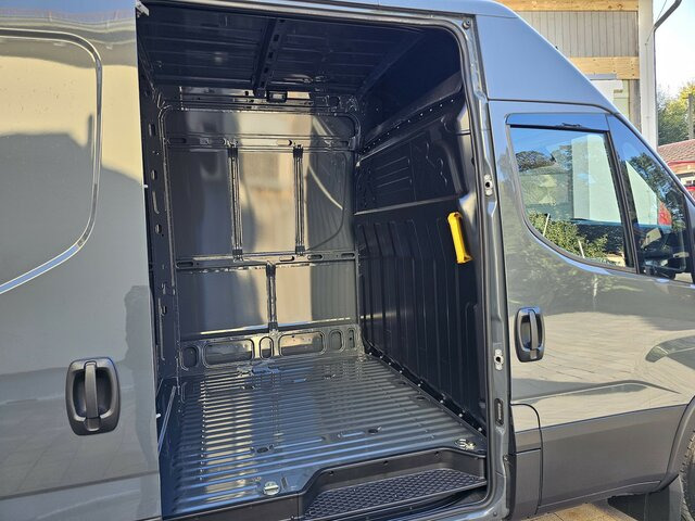 Kassebil IVECO Daily 35S18HA8V Hi-Matic 12m³ Modell 2025 MY24: bilde 27