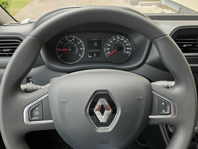 RENAULT Master L3H2 dci 150 3,5t PRO+ Navi PDC - Kassebil: bilde 3 RENAULT Master L3H2 dci 150 3,5t PRO+ Navi PDC - Kassebil: bilde 3