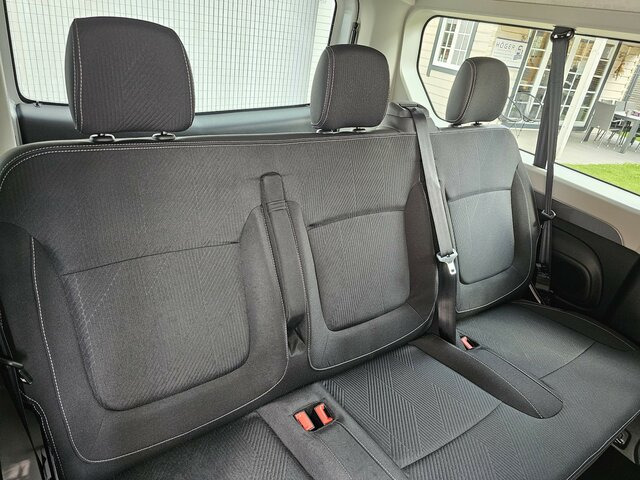 Leie RENAULT Trafic L2H1 3,0t Life 8 Sitzer LED PDC RENAULT Trafic L2H1 3,0t Life 8 Sitzer LED PDC: bilde 15