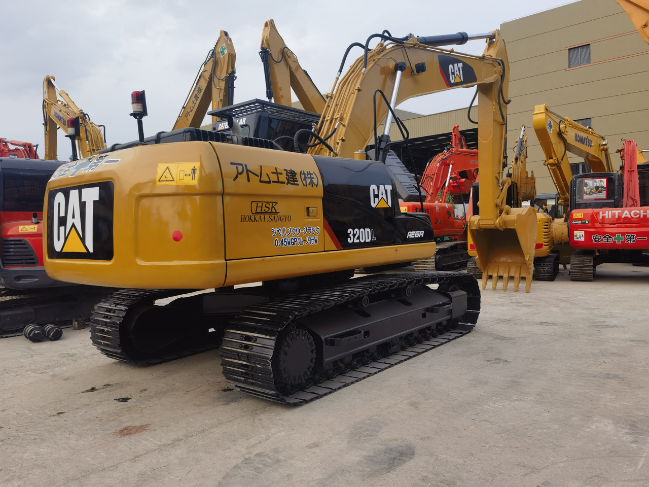 CAT 320DL Excavator - Beltegraver: bilde 3 CAT 320DL Excavator - Beltegraver: bilde 3