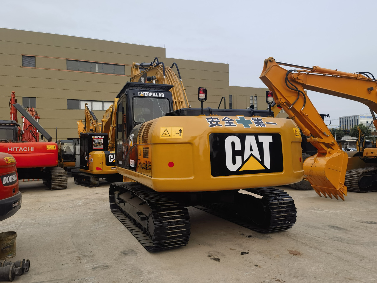 CAT 320DL Excavator - Beltegraver: bilde 4 CAT 320DL Excavator - Beltegraver: bilde 4