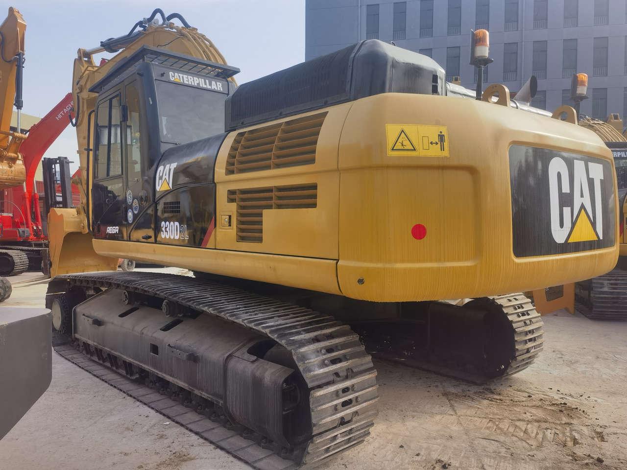 CAT 330D2L Excavator - Beltegraver: bilde 1 CAT 330D2L Excavator - Beltegraver: bilde 1