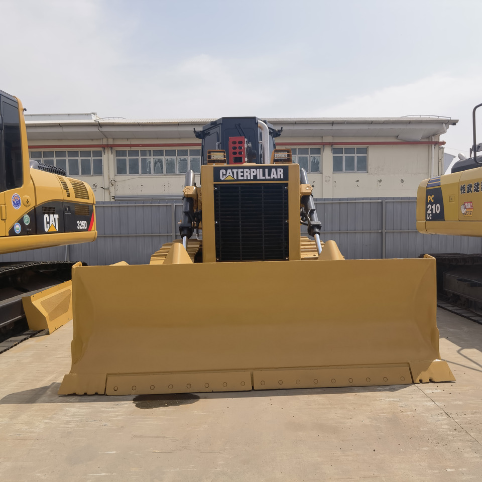 CAT D6G BullDozer - Bulldozer: bilde 4 CAT D6G BullDozer - Bulldozer: bilde 4