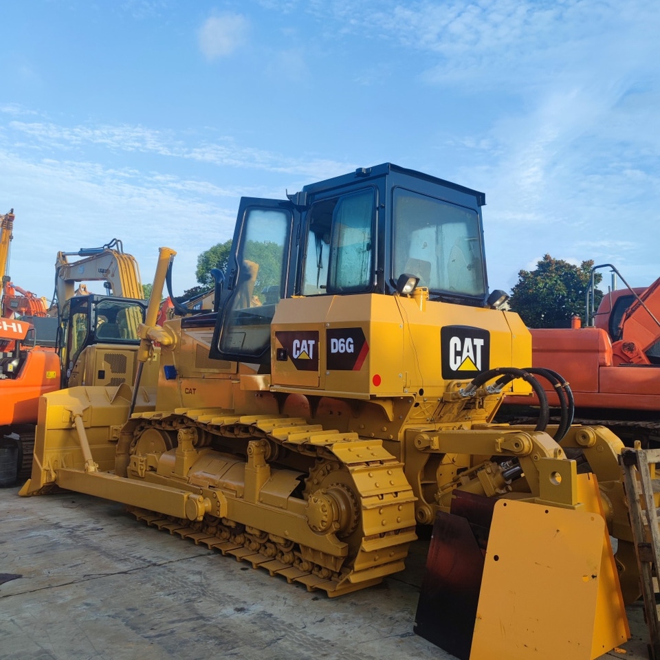 CAT D6G Bulldozer - Bulldozer: bilde 3 CAT D6G Bulldozer - Bulldozer: bilde 3