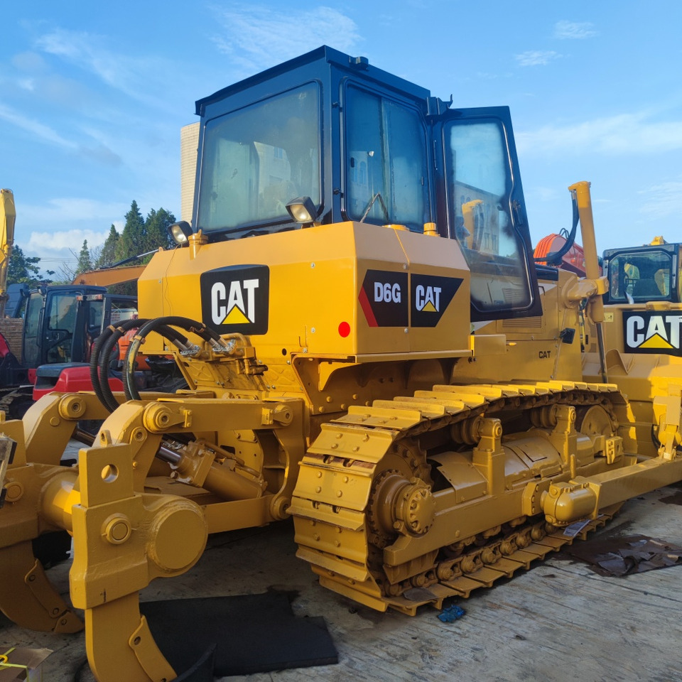 CAT D6G Bulldozer - Bulldozer: bilde 4 CAT D6G Bulldozer - Bulldozer: bilde 4