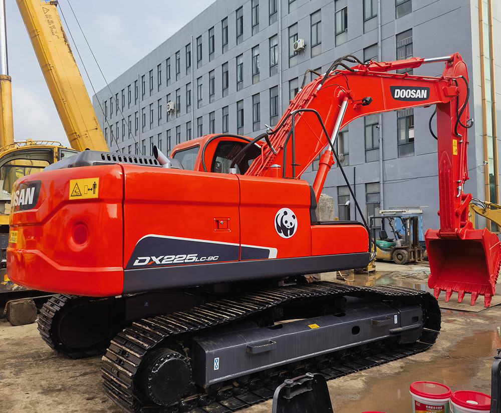 DOOSAN Doosan DX225LC Crawler excavator - Beltegraver: bilde 2 DOOSAN Doosan DX225LC Crawler excavator - Beltegraver: bilde 2