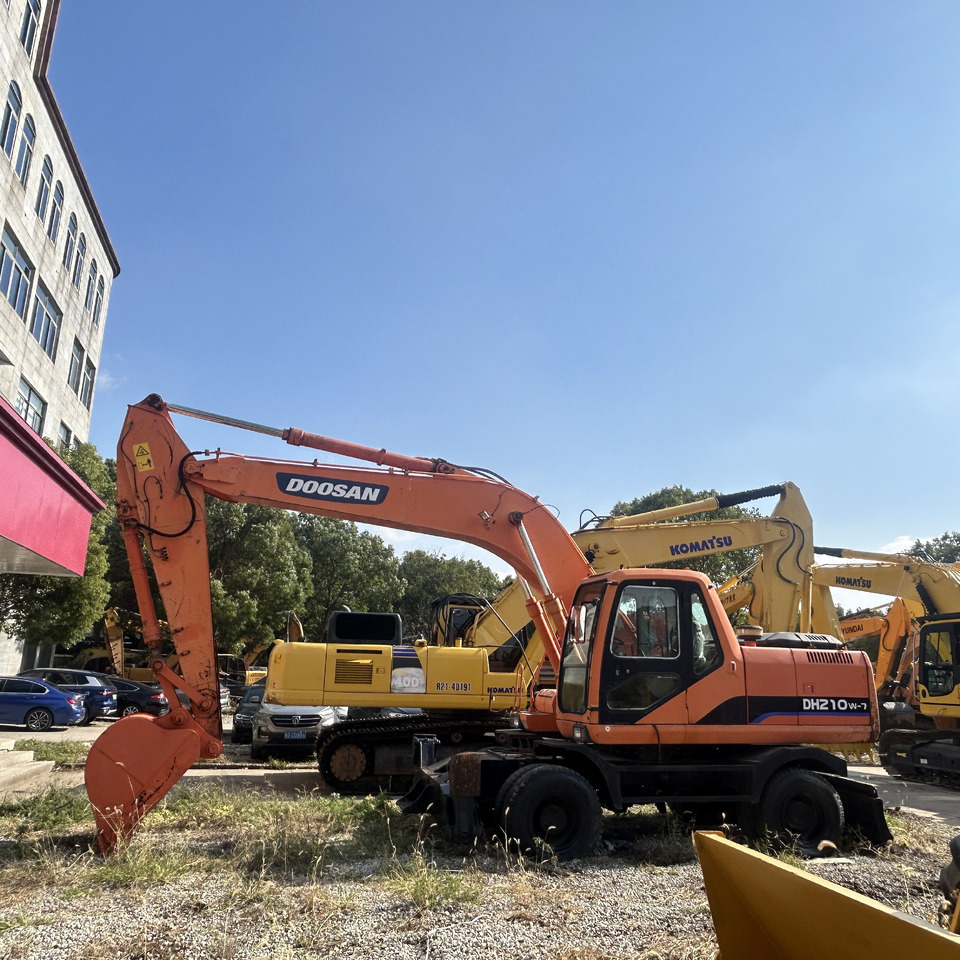 Doosan DH210w-7 wheel excavator - Hjulgraver: bilde 3 Doosan DH210w-7 wheel excavator - Hjulgraver: bilde 3