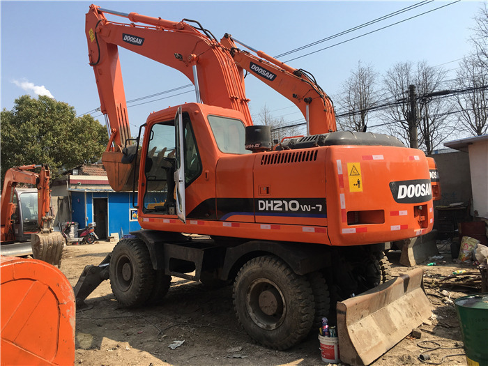 Doosan DH210w-7 wheel excavator - Hjulgraver: bilde 1 Doosan DH210w-7 wheel excavator - Hjulgraver: bilde 1