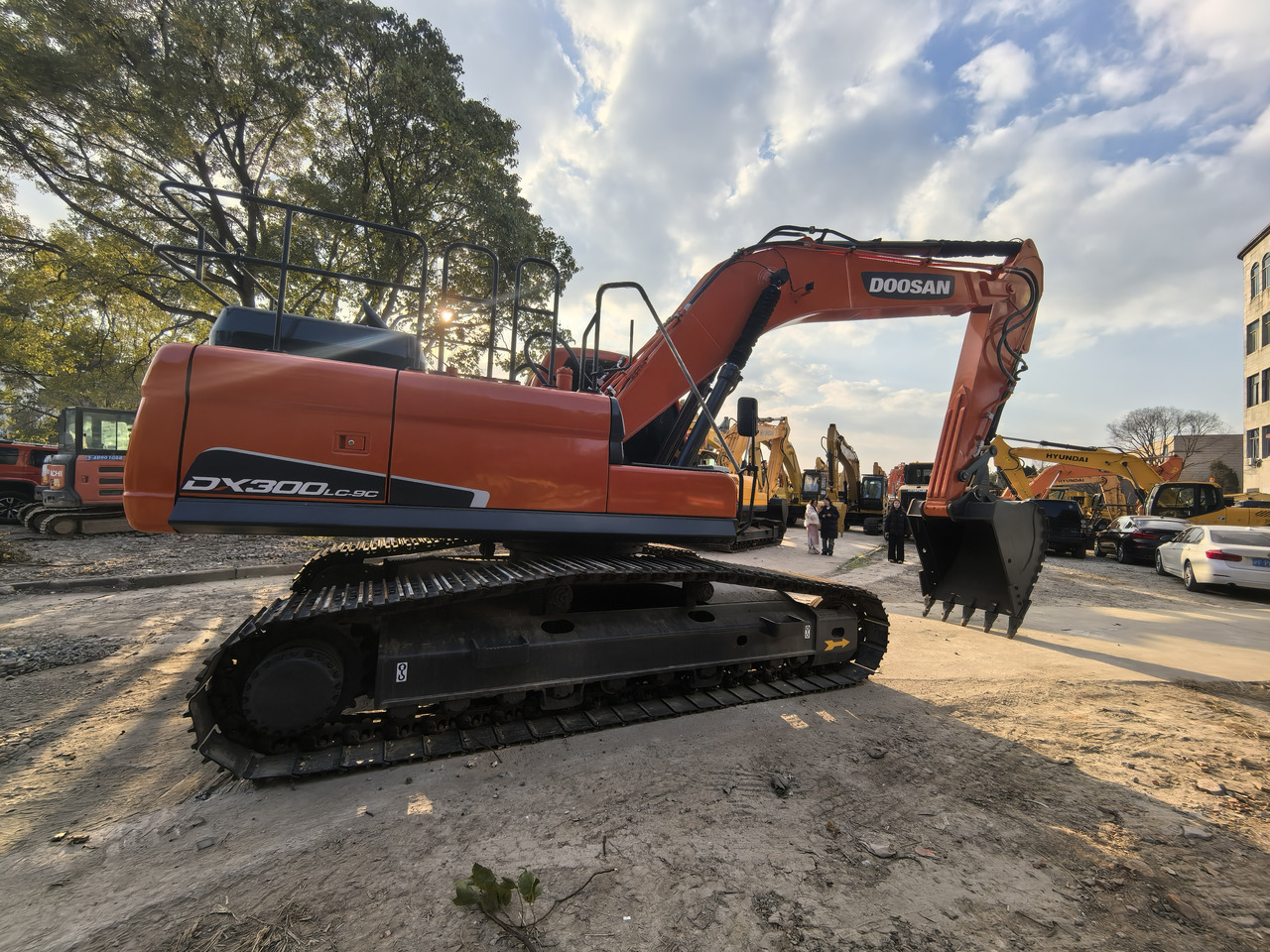 Doosan DX300LC Crawler Excavator - Beltegraver: bilde 1 Doosan DX300LC Crawler Excavator - Beltegraver: bilde 1
