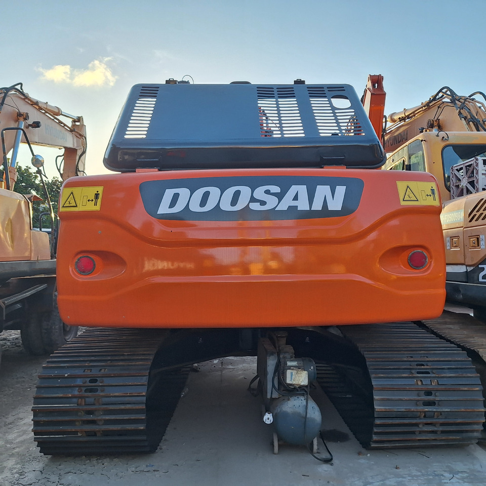 Doosan Dx225 LC-9C Crawler Excavator - Beltegraver: bilde 2 Doosan Dx225 LC-9C Crawler Excavator - Beltegraver: bilde 2