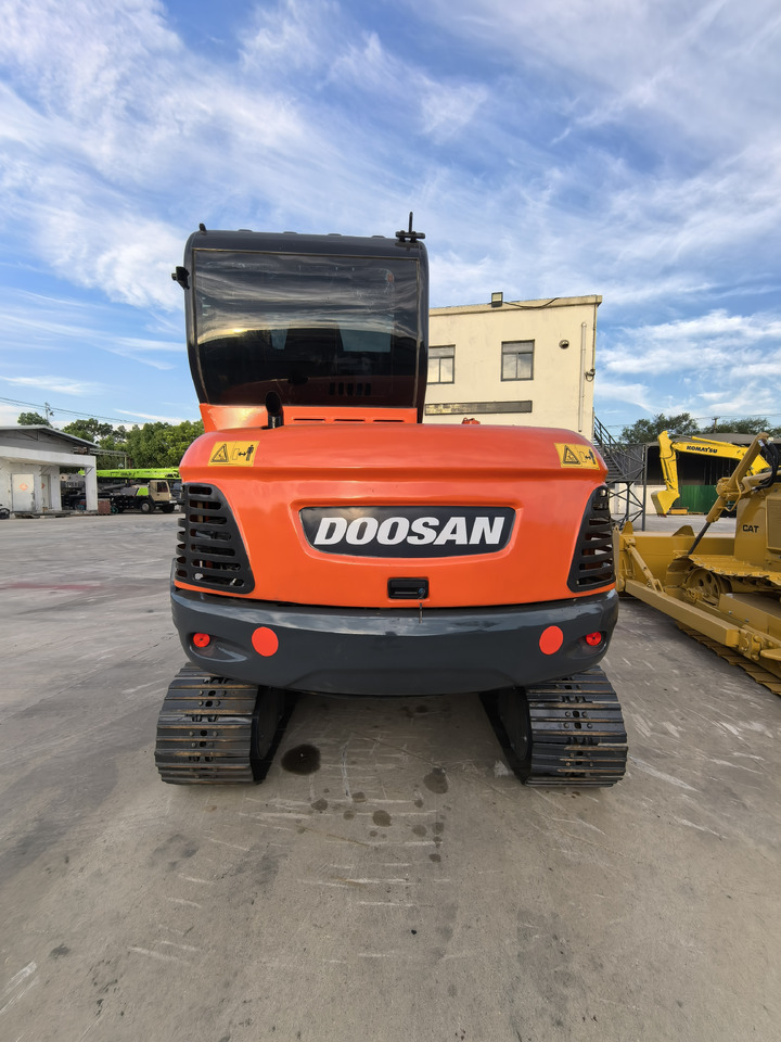 Doosan Dx60 Crawler Excavator - Beltegraver: bilde 3 Doosan Dx60 Crawler Excavator - Beltegraver: bilde 3