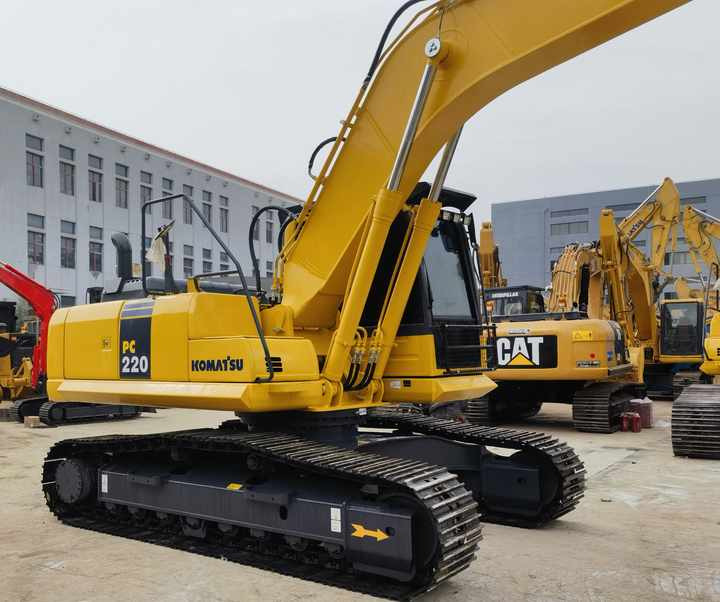 Good Condition used komatsu pc200-8 excavator used excavator in japan used komatsu excavator - Minigraver: bilde 4 Good Condition used komatsu pc200-8 excavator used excavator in japan used komatsu excavator - Minigraver: bilde 4