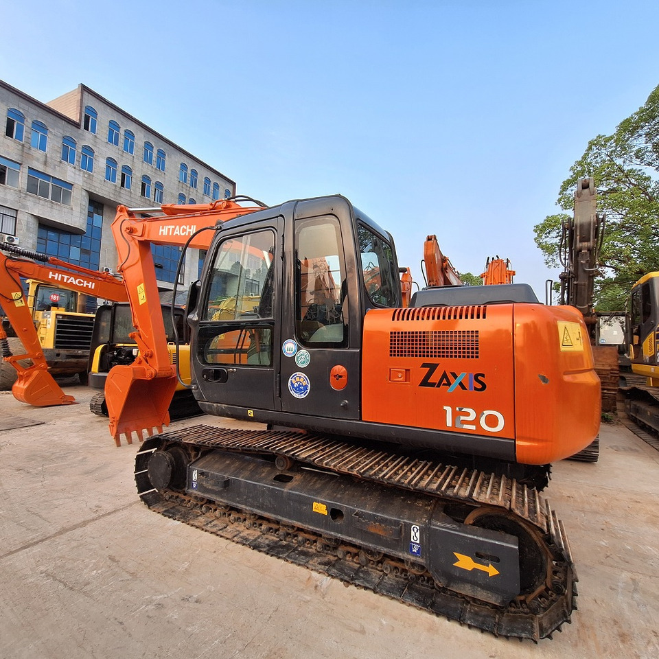 Hitachi ZX120 Excavator - Beltegraver: bilde 1 Hitachi ZX120 Excavator - Beltegraver: bilde 1