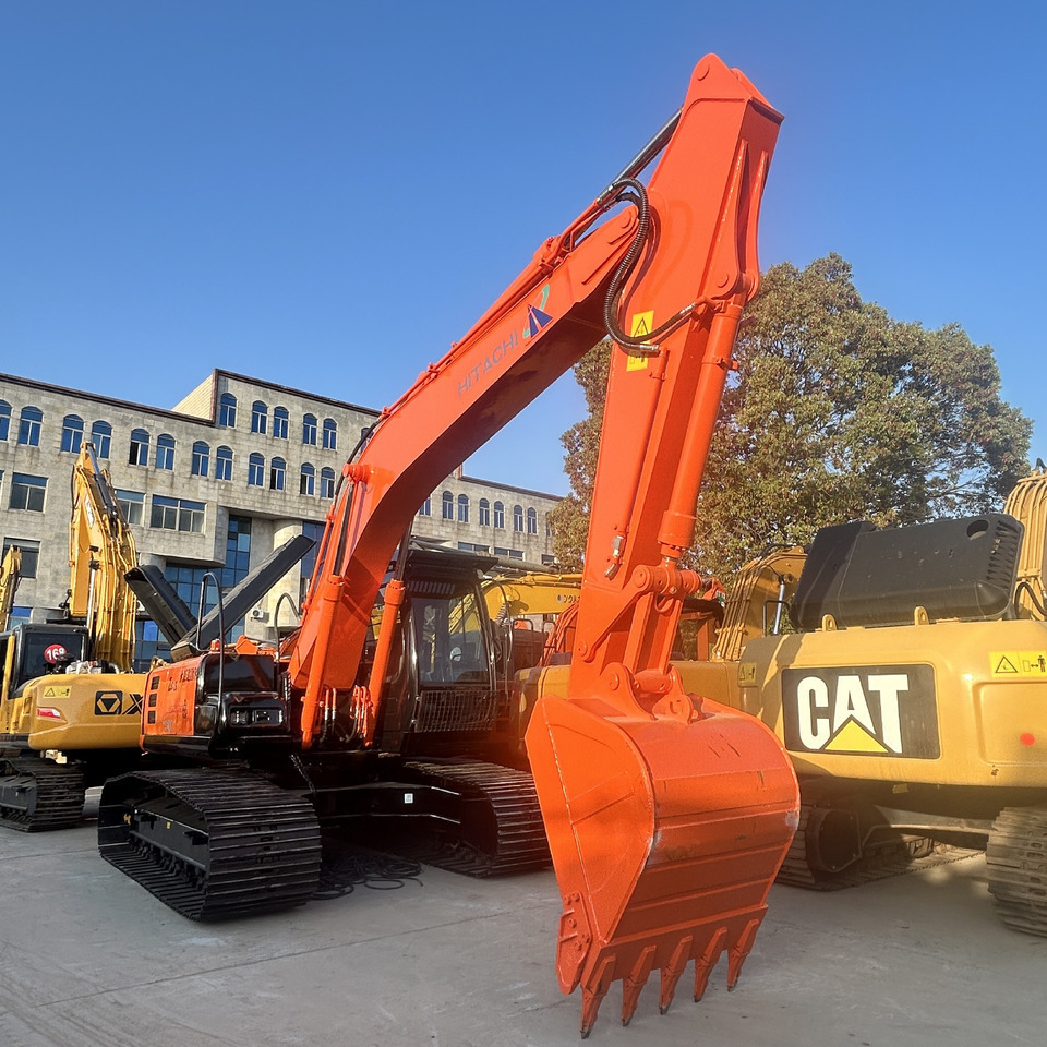 Hitachi ZX200-3 Excavator - Beltegraver: bilde 3 Hitachi ZX200-3 Excavator - Beltegraver: bilde 3