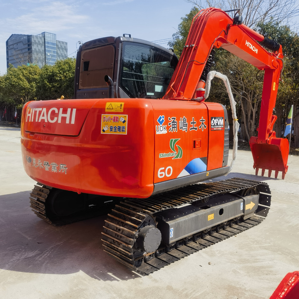 Hitachi ZX60 Excavator - Beltegraver: bilde 3 Hitachi ZX60 Excavator - Beltegraver: bilde 3