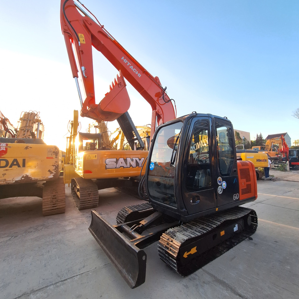 Hitachi ZX60 Excavator - Beltegraver: bilde 5 Hitachi ZX60 Excavator - Beltegraver: bilde 5