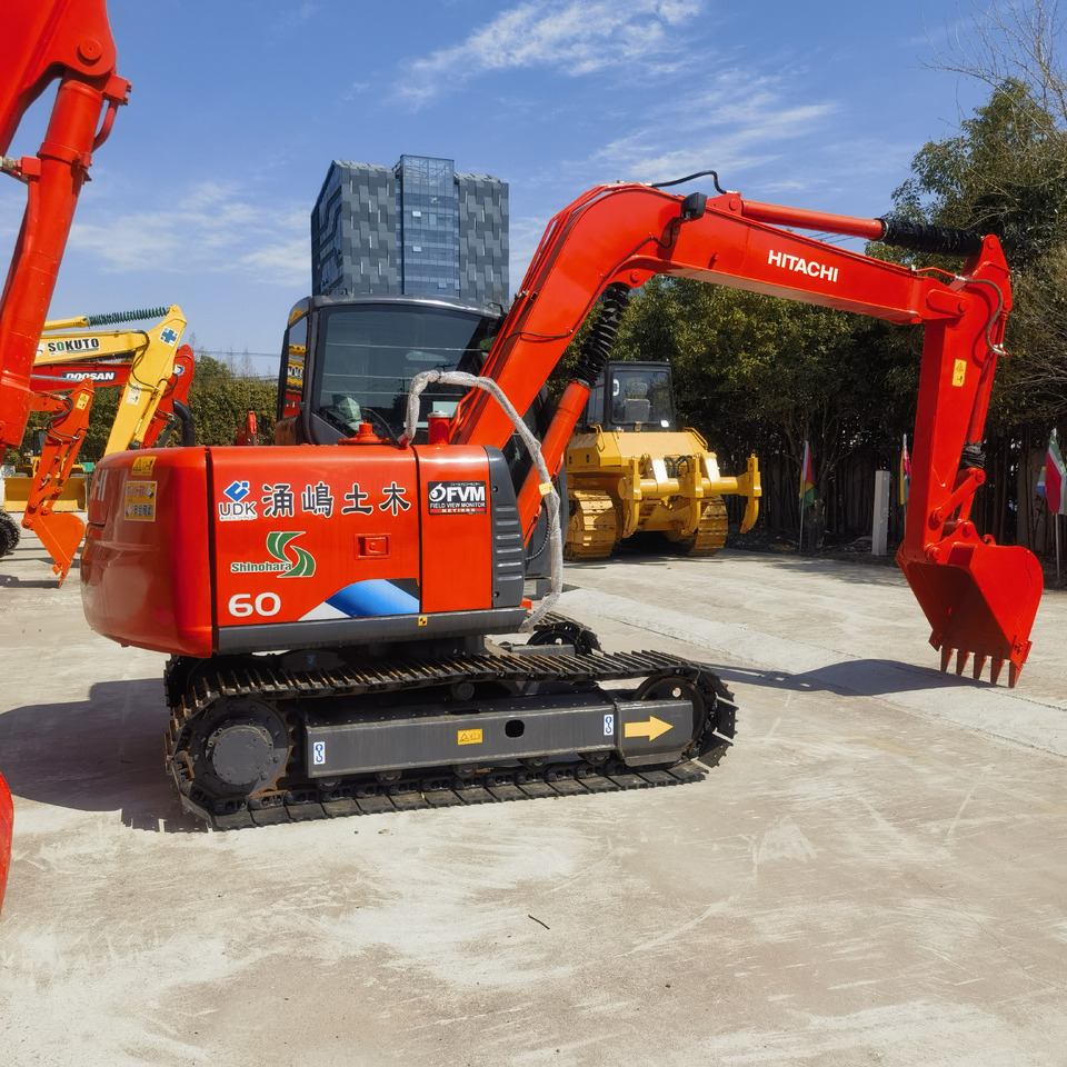 Hitachi ZX60 Excavator - Beltegraver: bilde 3 Hitachi ZX60 Excavator - Beltegraver: bilde 3