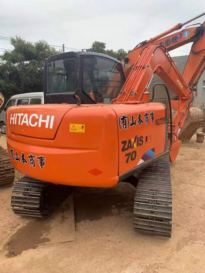 Hitachi ZX70 Excavator - Beltegraver: bilde 1 Hitachi ZX70 Excavator - Beltegraver: bilde 1