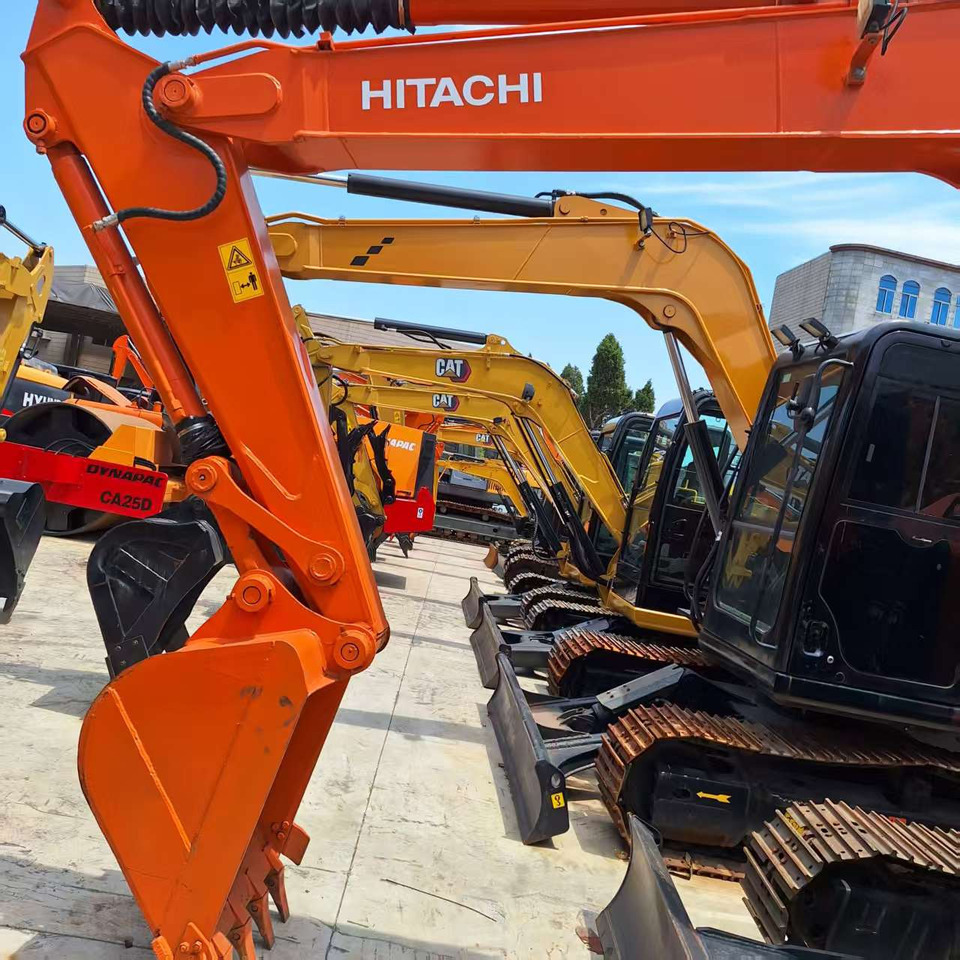 Hitachi ZX70 Excavator - Beltegraver: bilde 3 Hitachi ZX70 Excavator - Beltegraver: bilde 3