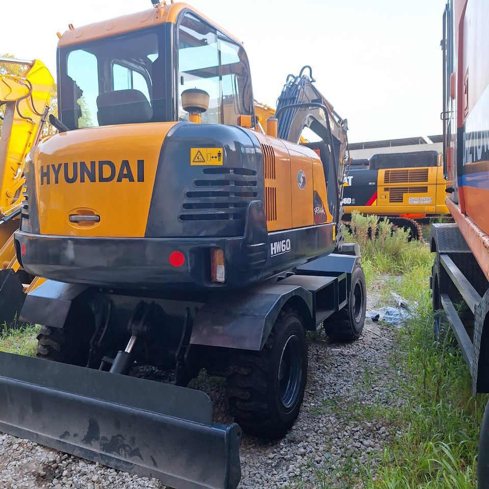 Hyundai HW60  excavator - Hjulgraver: bilde 1 Hyundai HW60  excavator - Hjulgraver: bilde 1