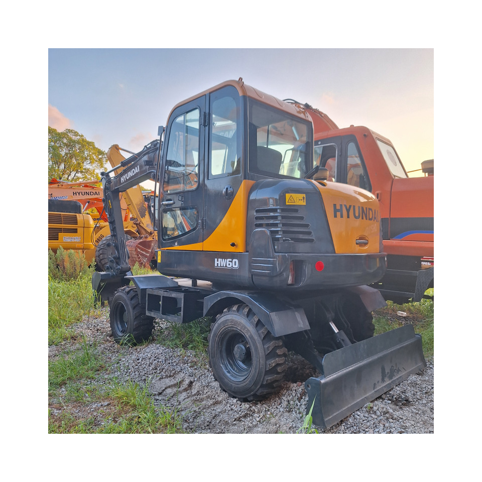 Hyundai HW60  excavator - Hjulgraver: bilde 2 Hyundai HW60  excavator - Hjulgraver: bilde 2