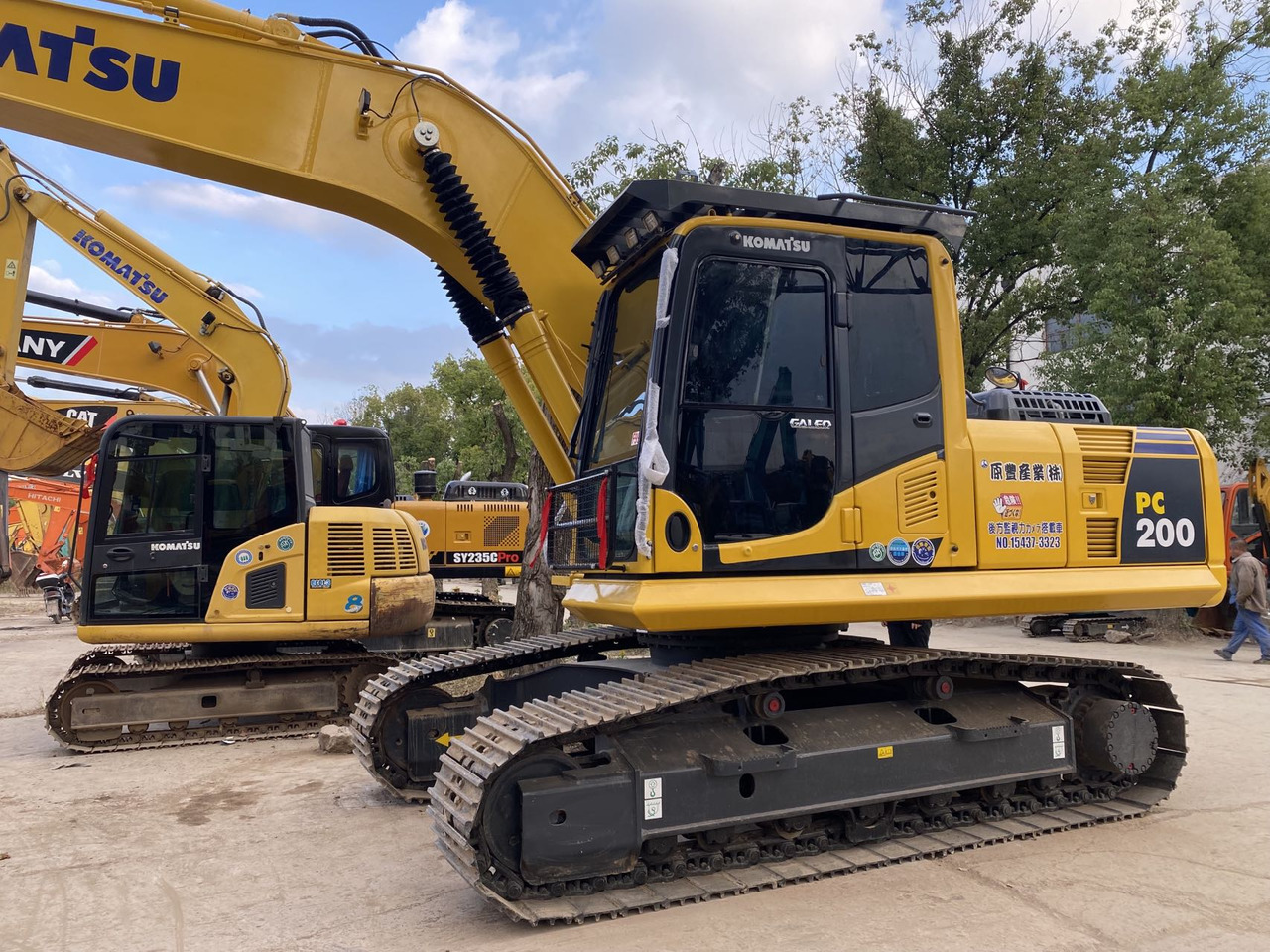 Komatsu PC200-8 Excavator - Beltegraver: bilde 5 Komatsu PC200-8 Excavator - Beltegraver: bilde 5